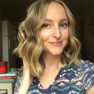 Meet your Posher, Leah